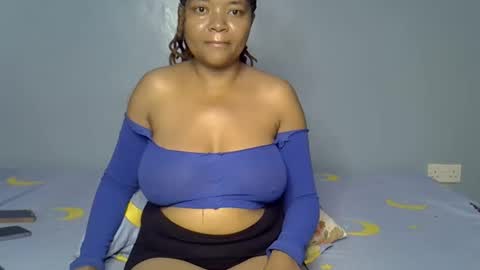 busty kenzi online show from June 7, 9:05 am