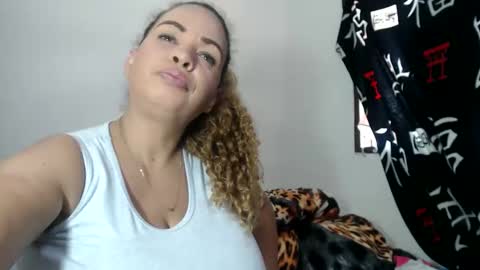 Amanda  online show from December 17, 4:33 pm