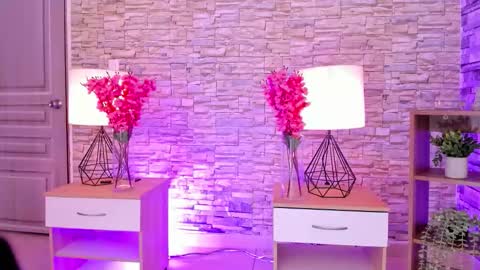 Lia Butterfly  online show from March 13, 12:50 pm