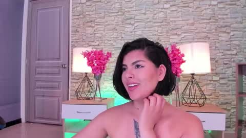 Lia Butterfly  online show from March 17, 1:04 pm