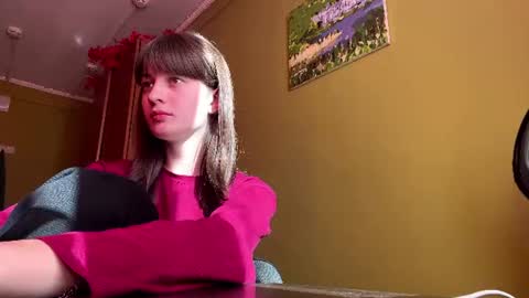 butyhoi online show from June 21, 2:32 pm