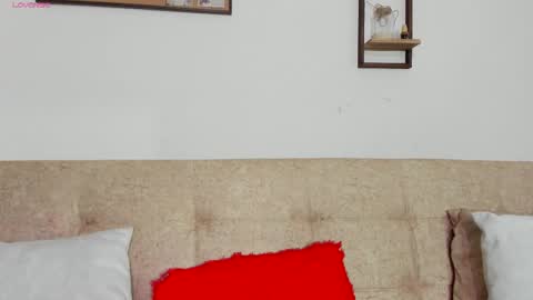 BUNNY BELLA online show from March 14, 12:11 am