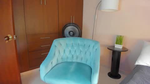 Rosse online show from March 3, 8:04 pm