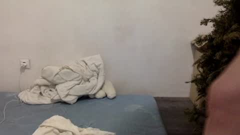 Lamb online show from January 8, 7:18 pm