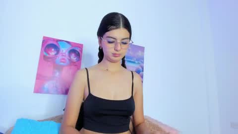 cailin_dione online show from May 2, 3:21 am