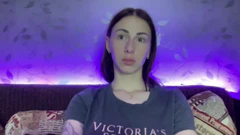 Anna online show from March 4, 9:43 pm