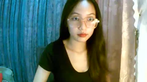 Freya online show from September 28, 7:03 am