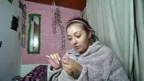 paula online show from June 14, 2:46 am