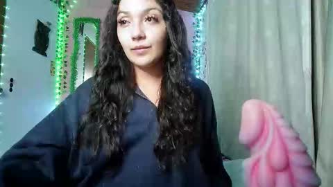 paula online show from March 12, 7:00 am