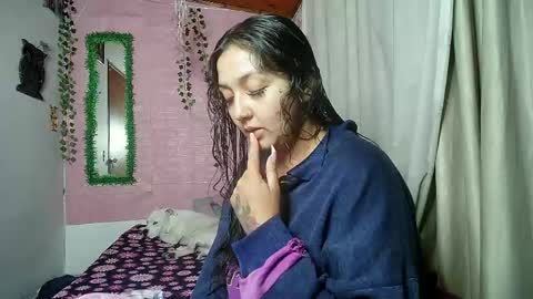 paula online show from June 8, 1:28 am