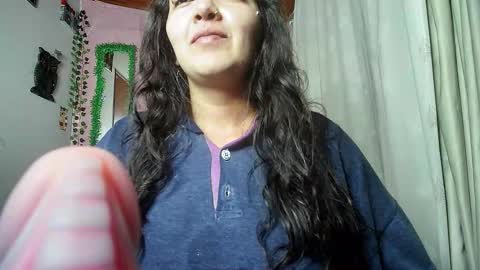 paula online show from February 16, 7:52 am