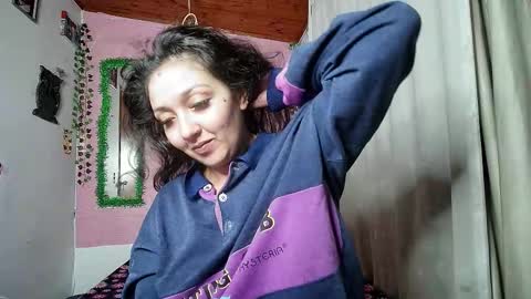 paula online show from March 21, 7:02 am