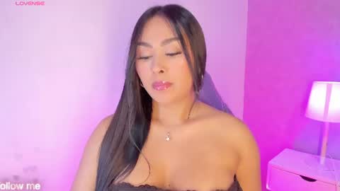 Camelia Smith online show from August 1, 4:14 am
