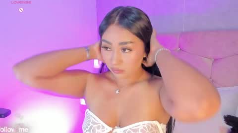 Camelia Smith online show from June 7, 3:24 am