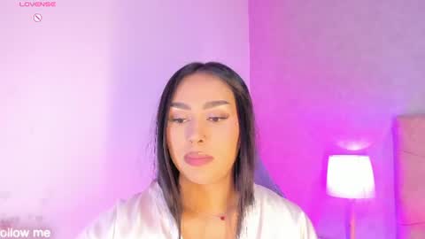 Camelia Smith online show from July 11, 5:18 am