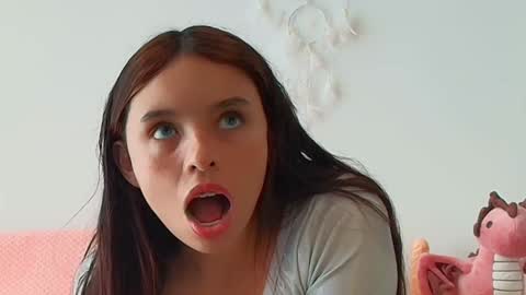 trini-1000 online show from January 31, 6:25 pm