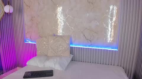 Snapshot of camila_adams chatting on September 15, 8:27 pm Cami online show from September 15, 8:27 pm