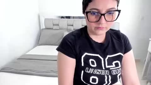 Camila buitrago online show from August 2, 1:41 am