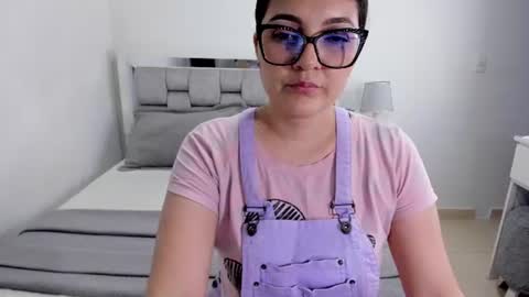 Camila buitrago online show from July 14, 2:05 am