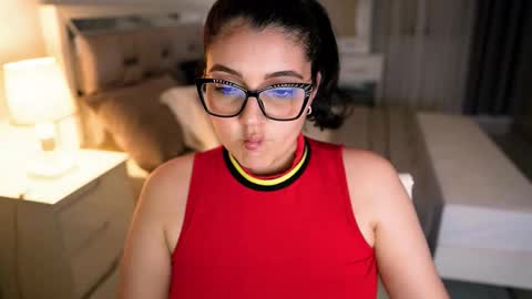 Snapshot of camila_buitrago chatting on September 30, 3:12 am Camila buitrago online show from September 30, 3:12 am