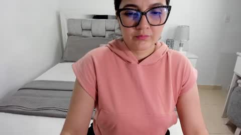 Camila buitrago online show from July 26, 2:19 am