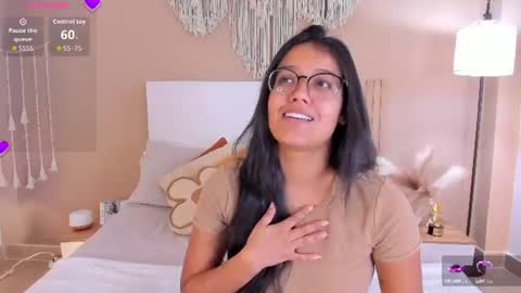 camila_bustamante_ online show from July 27, 2:25 pm