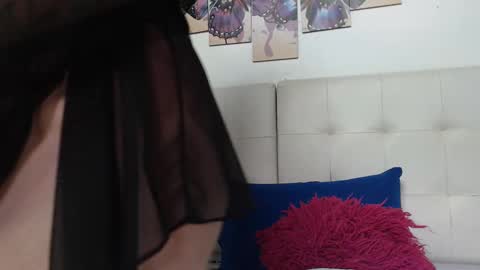 Camila online show from November 12, 12:36 pm