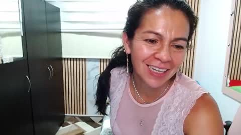 Camila Vargas online show from May 15, 11:29 pm