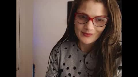 Camila ventura online show from November 2, 3:21 am