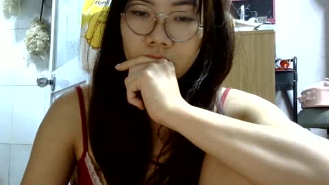 camilabea online show from August 4, 6:25 pm