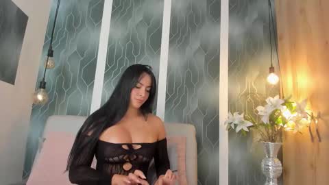 camila manzur online show from November 29, 3:27 pm