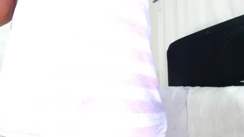 cami online show from March 14, 8:43 pm