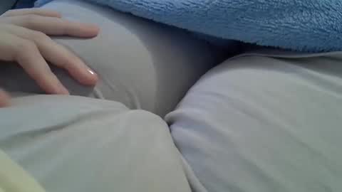 flash 50 tokens BIG CLIT  tits pussy. masturbation big clit 150 tokens fingers inside pussy 1000 tk  pump big clit 300 tk online show from June 8, 4:41 pm