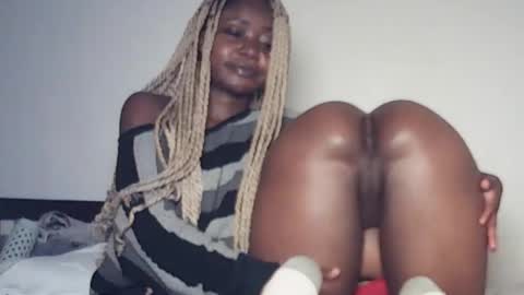 camiii online show from April 16, 10:34 pm