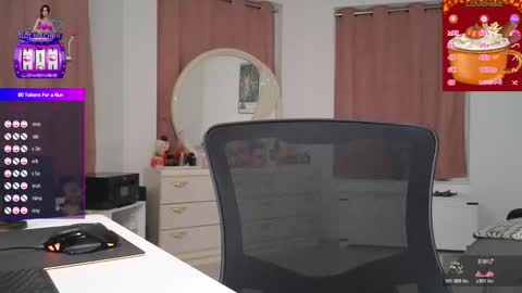 Snapshot of camillacassidy chatting on October 19, 7:10 am CamillaCassidy online show from October 19, 7:10 am