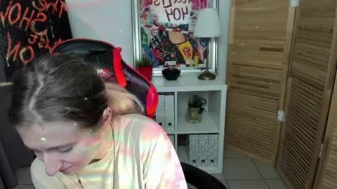 camilladreamer online show from July 7, 4:32 pm