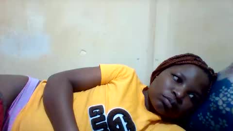 camillah_sweet online show from May 4, 6:12 pm