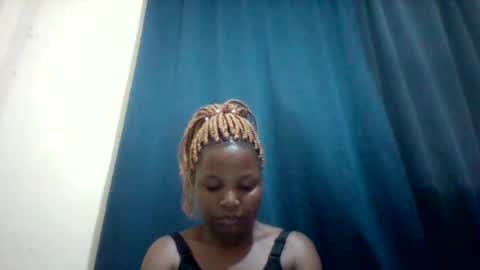 camillah_sweet online show from February 4, 6:00 pm