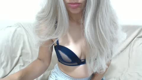 CamilleBunny online show from July 6, 11:59 am
