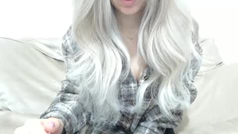 CamilleBunny online show from January 8, 3:54 am