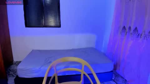 candy_lux301 online show from March 19, 6:40 am