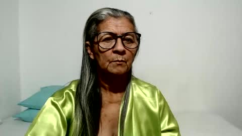 candy online show from July 3, 11:05 am