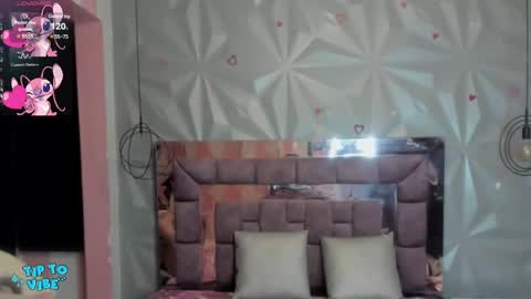 Snapshot of candy_morgan412 chatting on December 15, 11:01 am Ania online show from December 15, 11:01 am