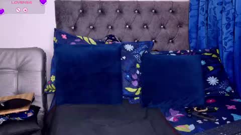 YECENIA - online show from June 11, 5:37 am