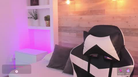 CANDY online show from February 9, 7:16 pm