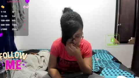 candy_val online show from June 23, 6:11 am