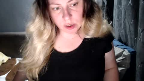 Laura online show from July 14, 10:14 pm