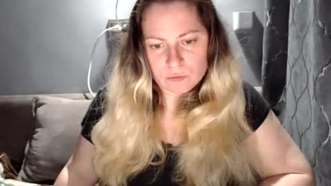 Laura online show from July 15, 11:09 pm