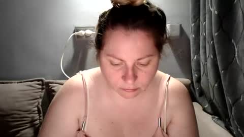 Laura online show from July 5, 5:51 pm
