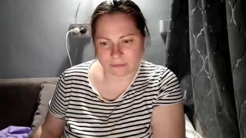 Laura online show from July 21, 7:14 pm